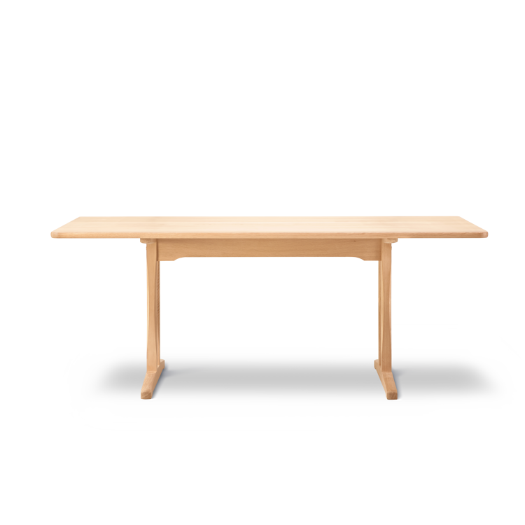 Mogensen C18 Table