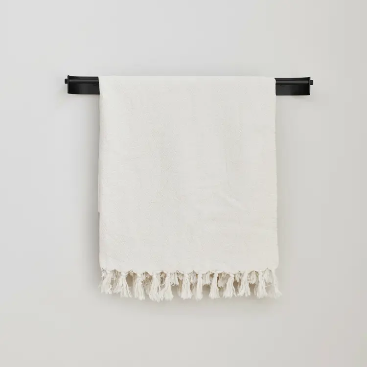 Arc Towel Bar