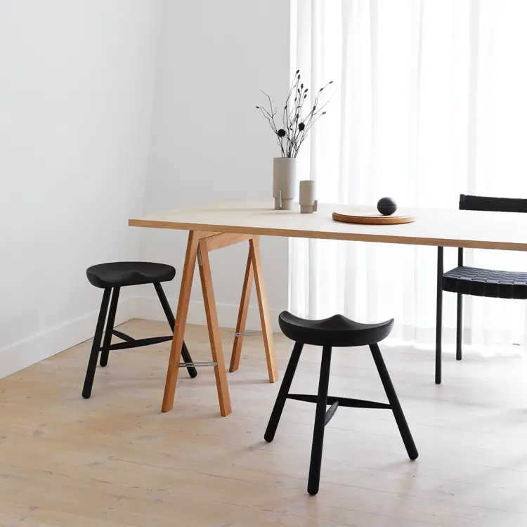 Linear Tabletop