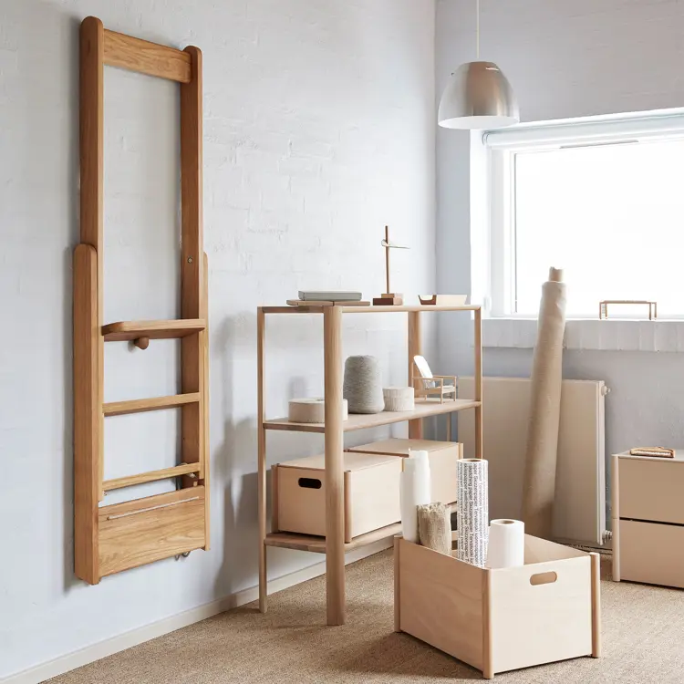 Pillar Storage Box