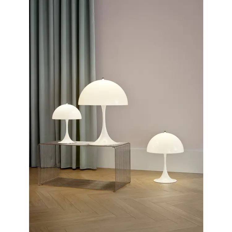 Panthella 250 Tischleuchte Coral