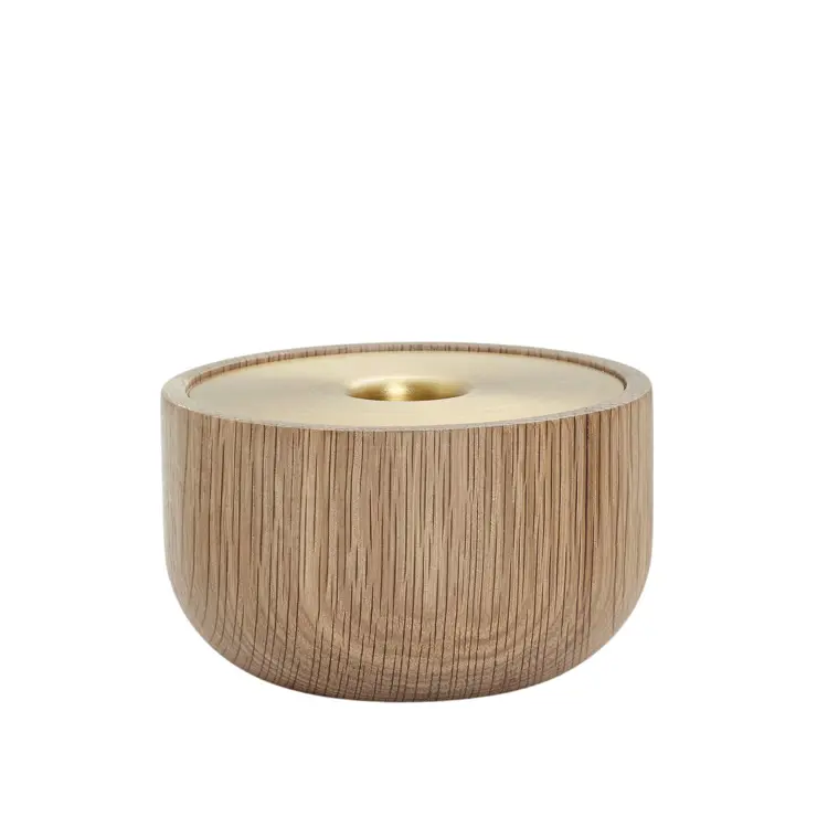 Oak Nordic candle holder - Medium -
H6xØ10 cm
Oak