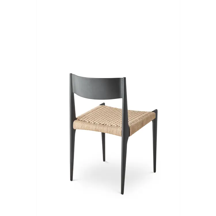 Pia Chair