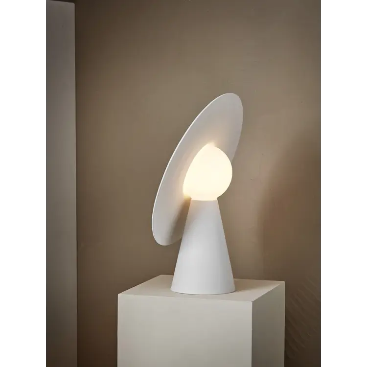 Ceramic Table Lamp, White