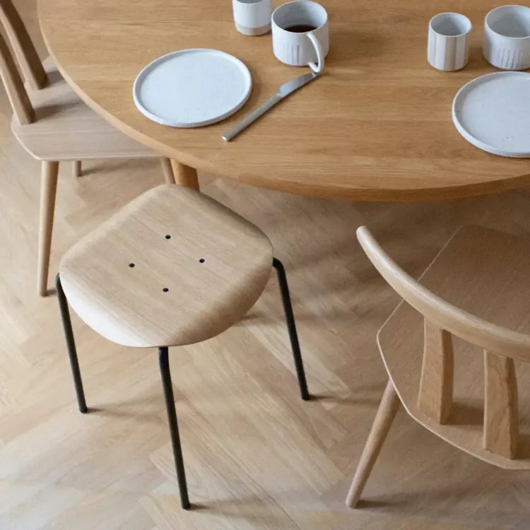 Ugo Stool