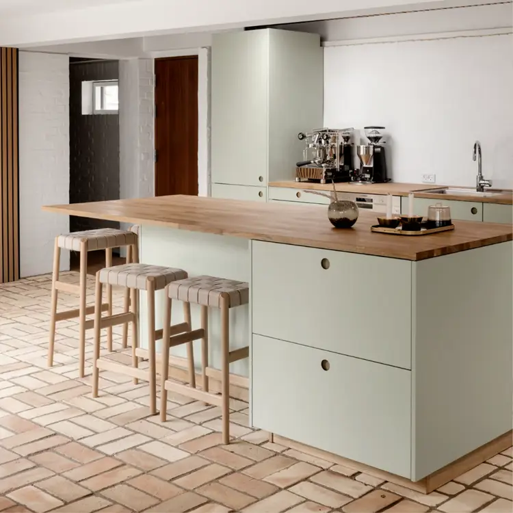 Vilhelm Bar Stool