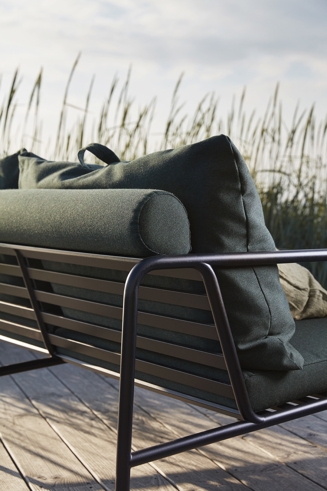 Avon 2 Sitzer Outdoorsofa