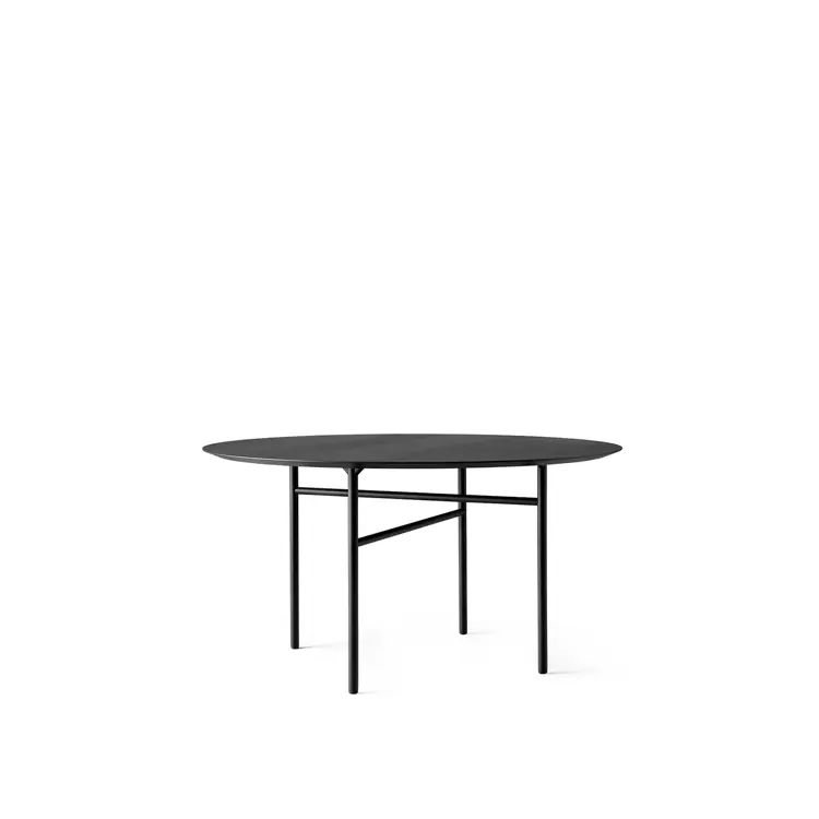Snaregade Dining Table