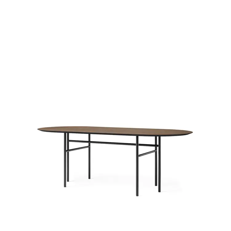 Snaregade Dining Table