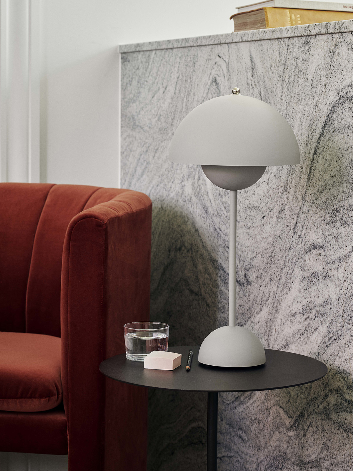 Flowerpot Table Lamp