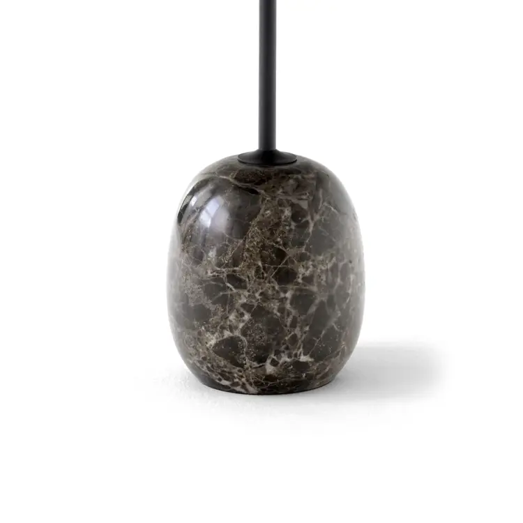 Lato Table
