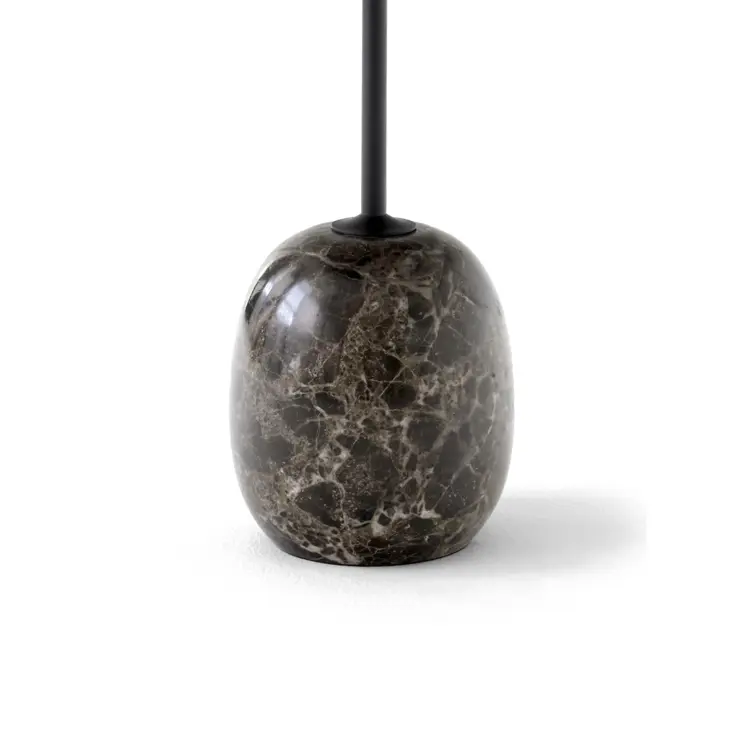 Lato Table