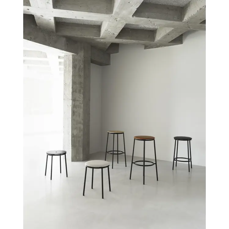 Circa Barstool 75 cm Black Steel