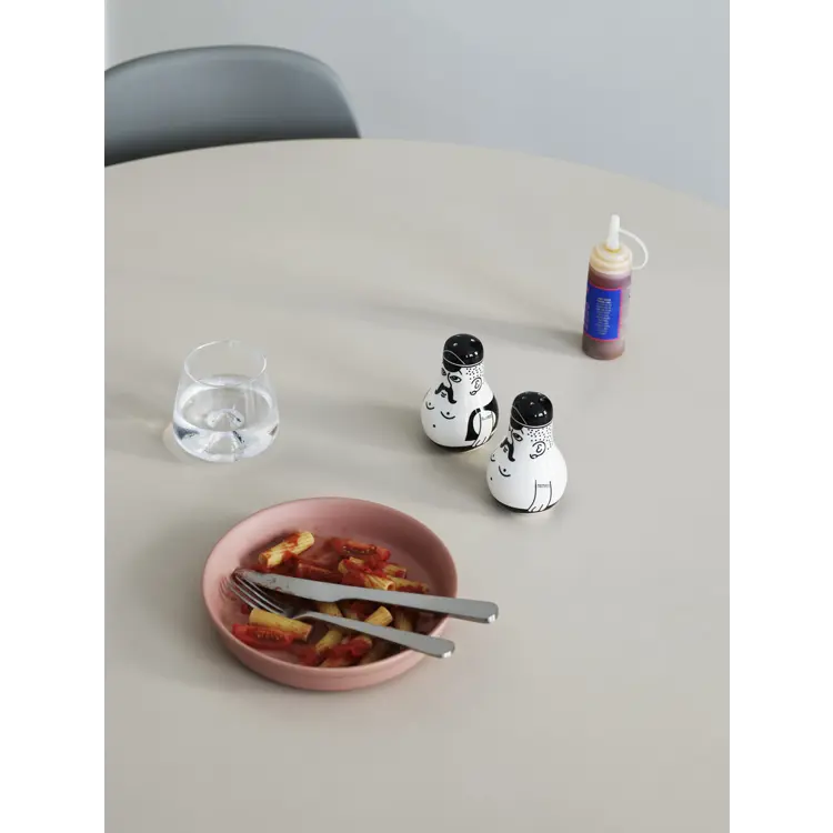 Friends Salt & Pepper Set