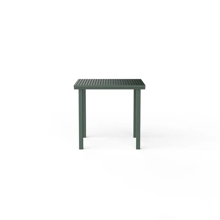 19 Outdoors - Dining Table