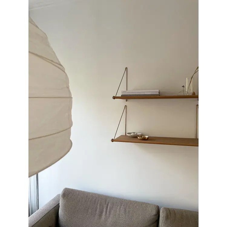 Loop Shelf