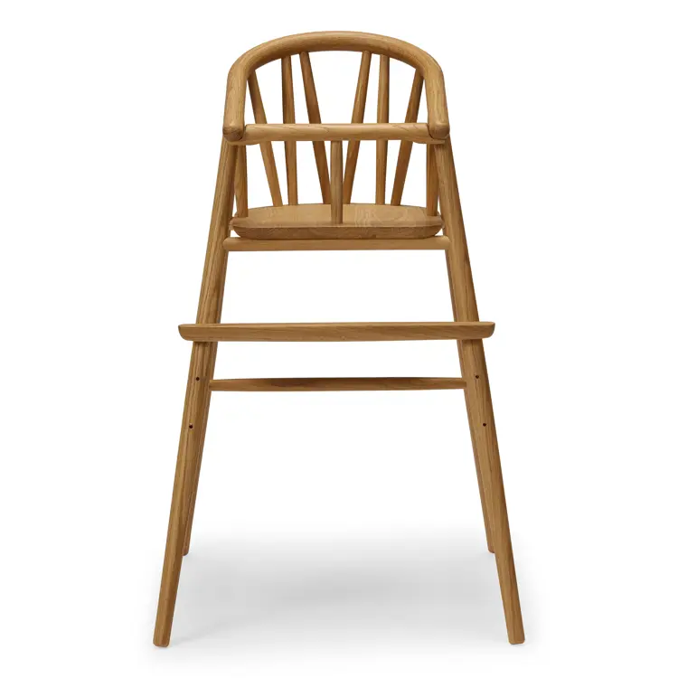 Saga High Chair - Oak
