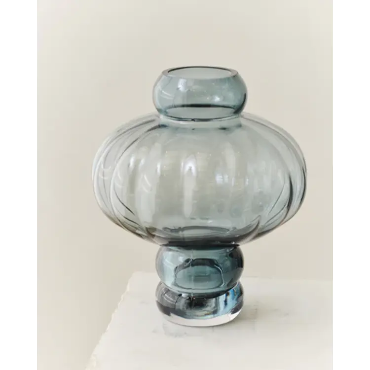 Balloon Vase 02