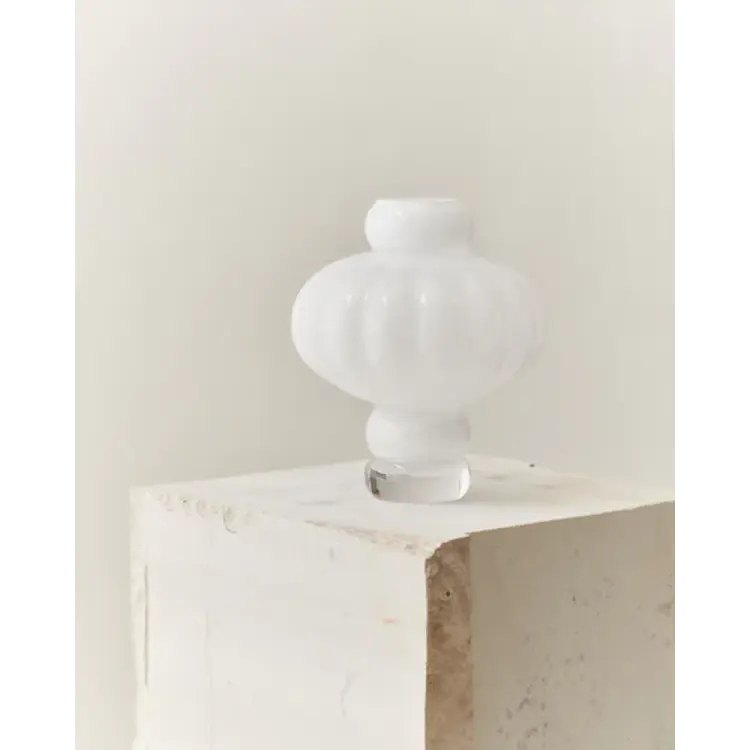 Balloon Vase 02