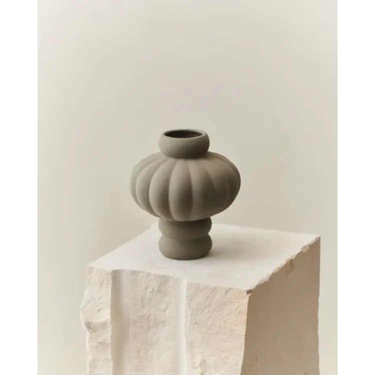 Balloon Vase 02