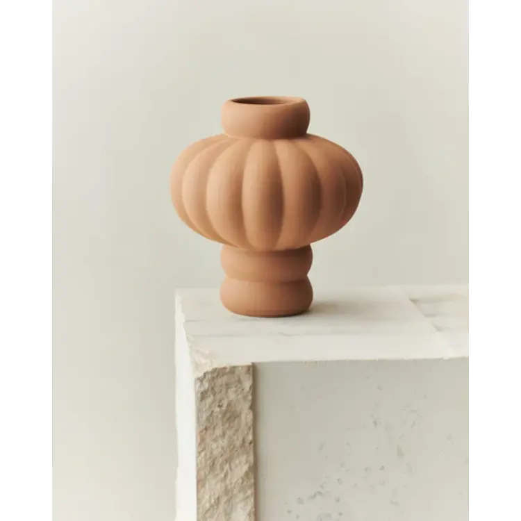 Balloon Vase 02