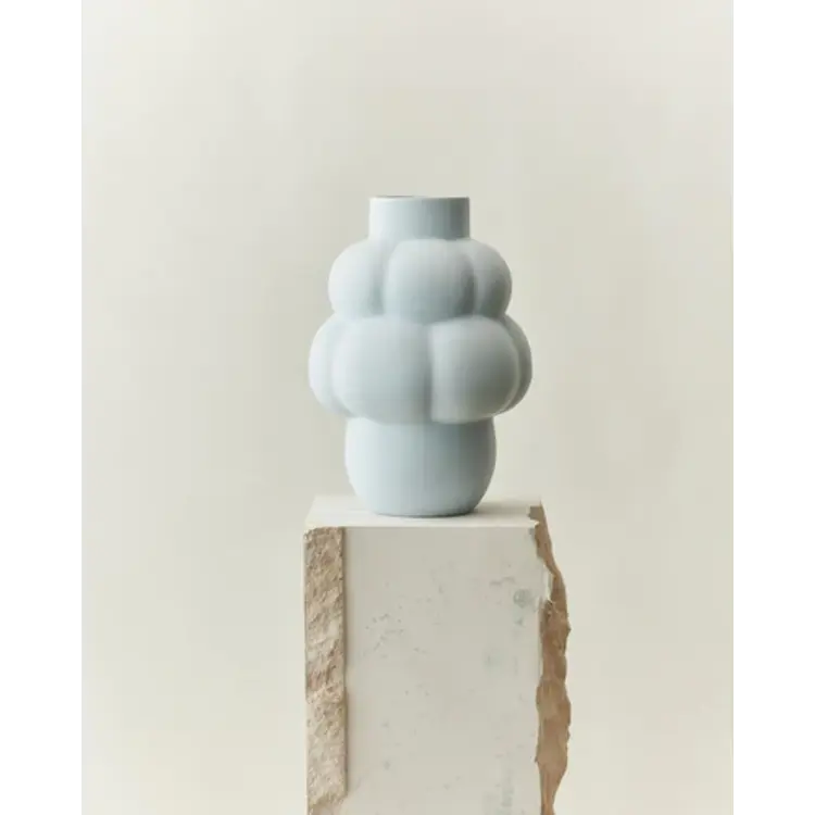 Balloon Vase 04