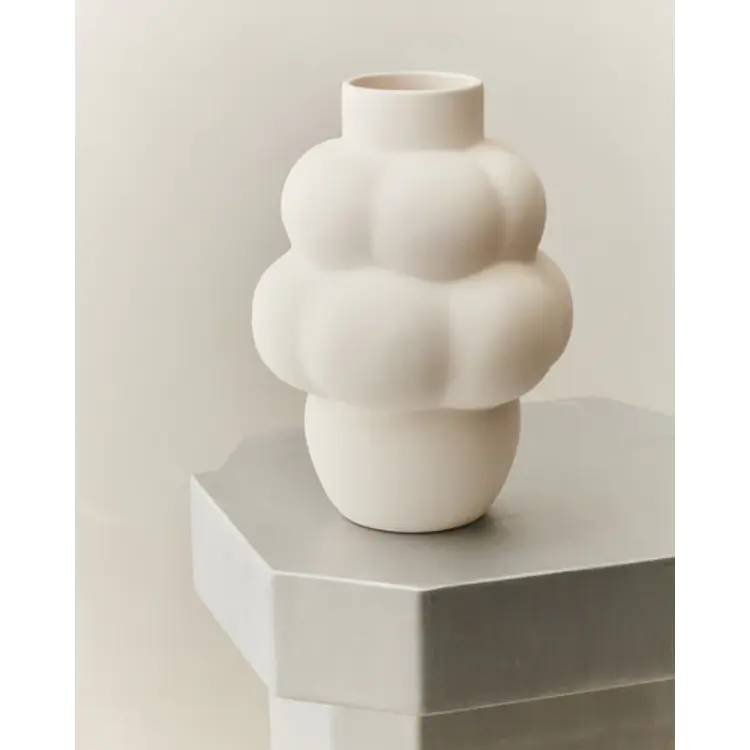 Balloon Vase 04