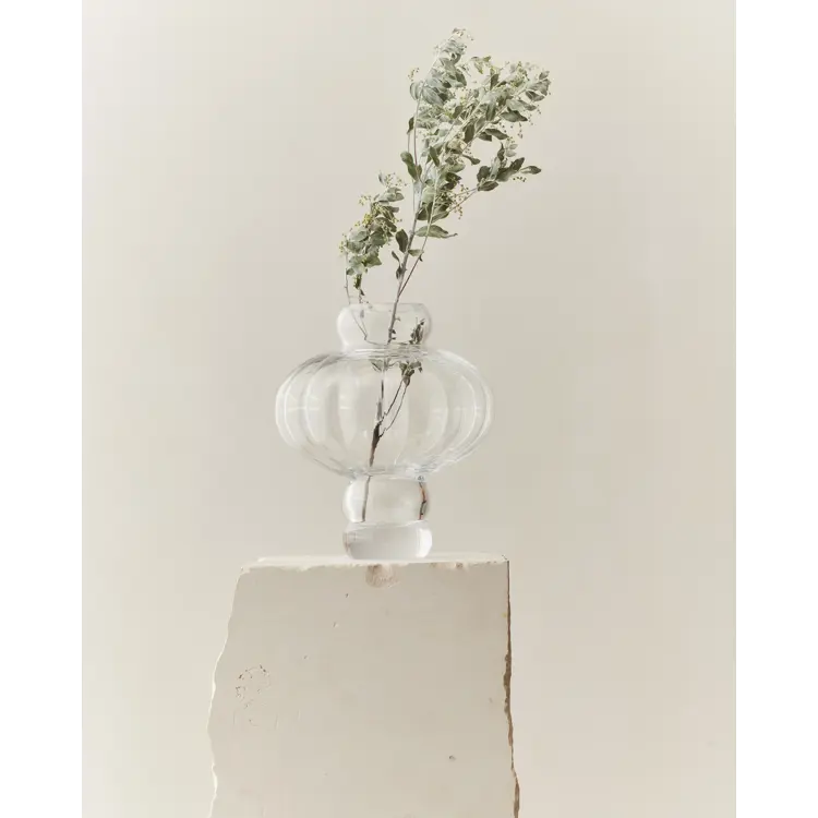 Balloon Vase 08