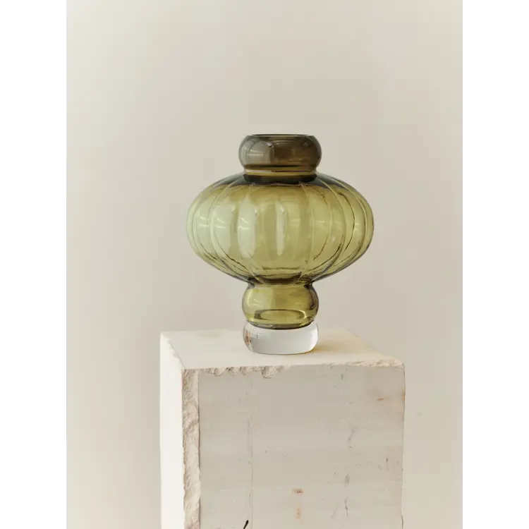 Balloon Vase 08