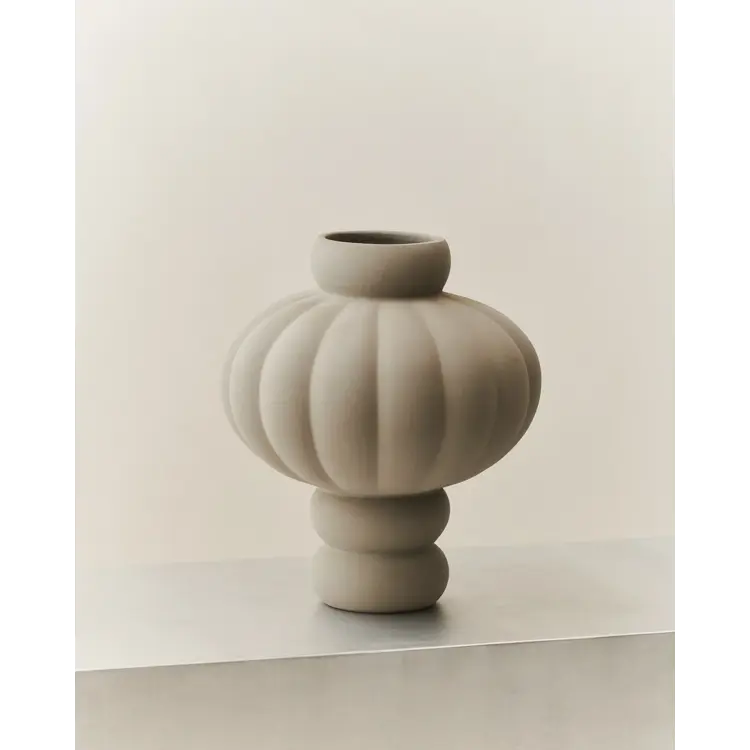 Balloon Vase 08