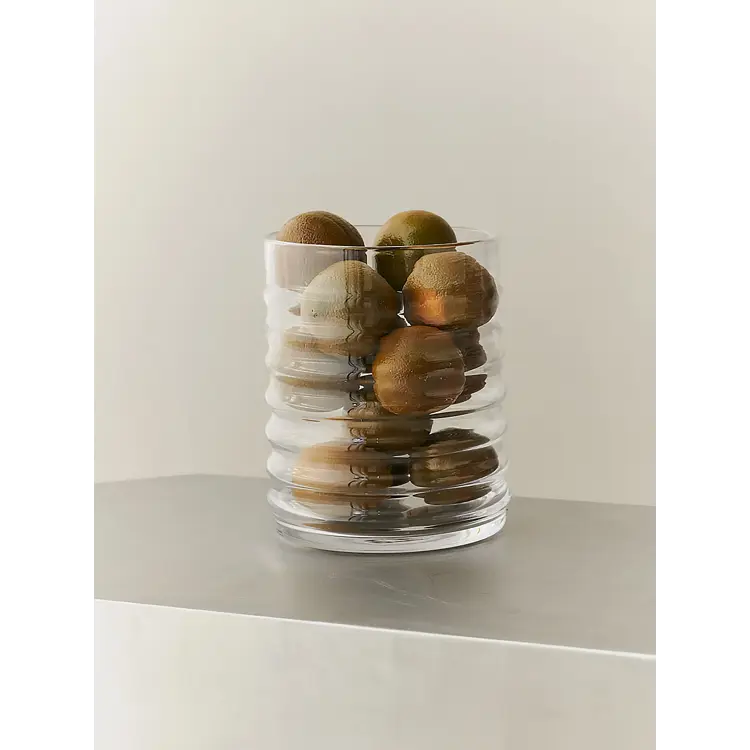 GLASS VASE