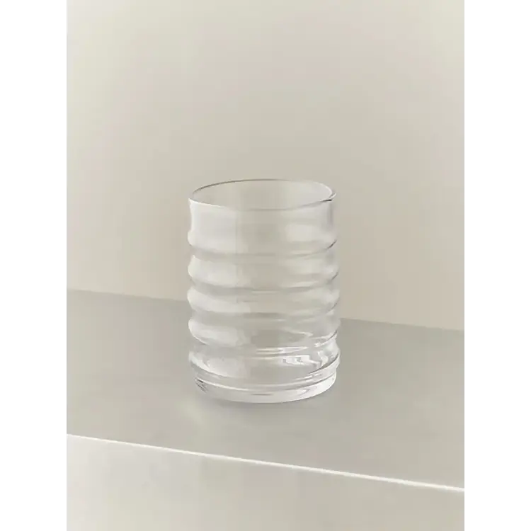 GLASS VASE