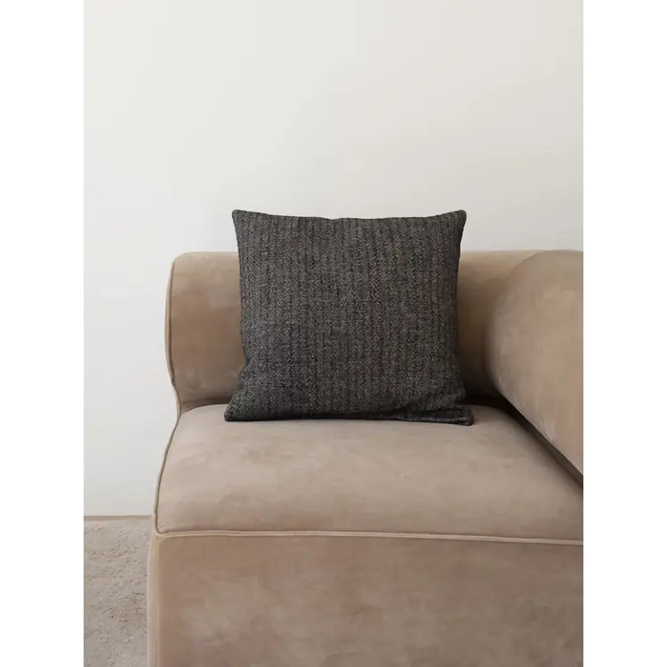 HEAVY CUSHIONS