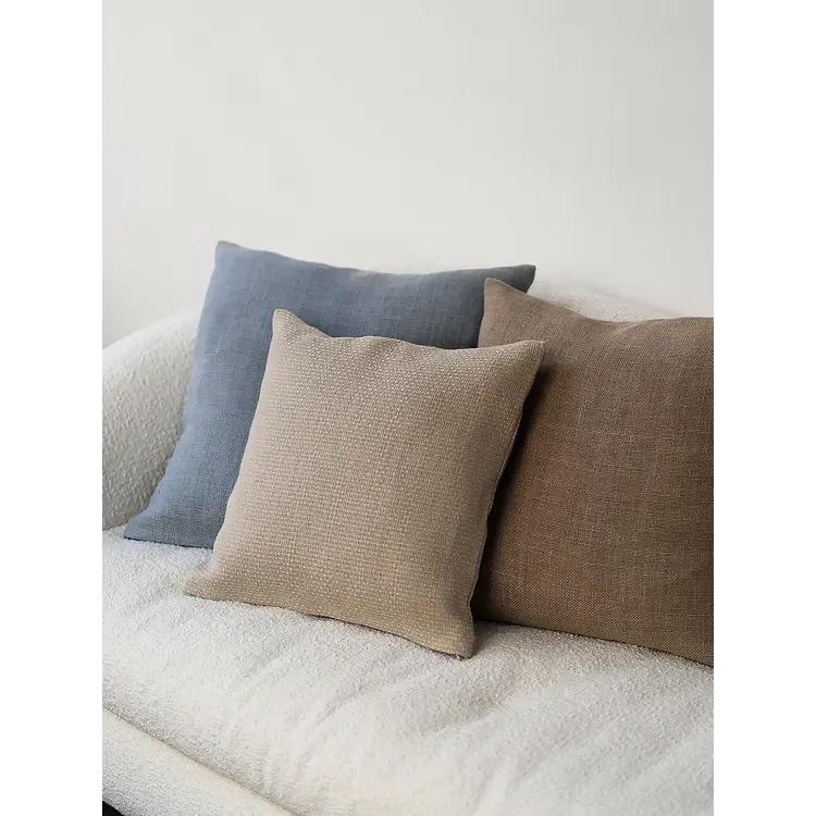 HEAVY CUSHIONS