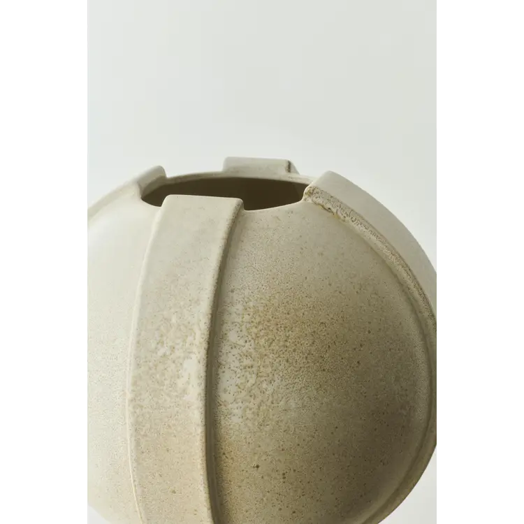 Vinci Vase 02