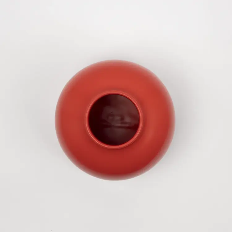 Omar Vase