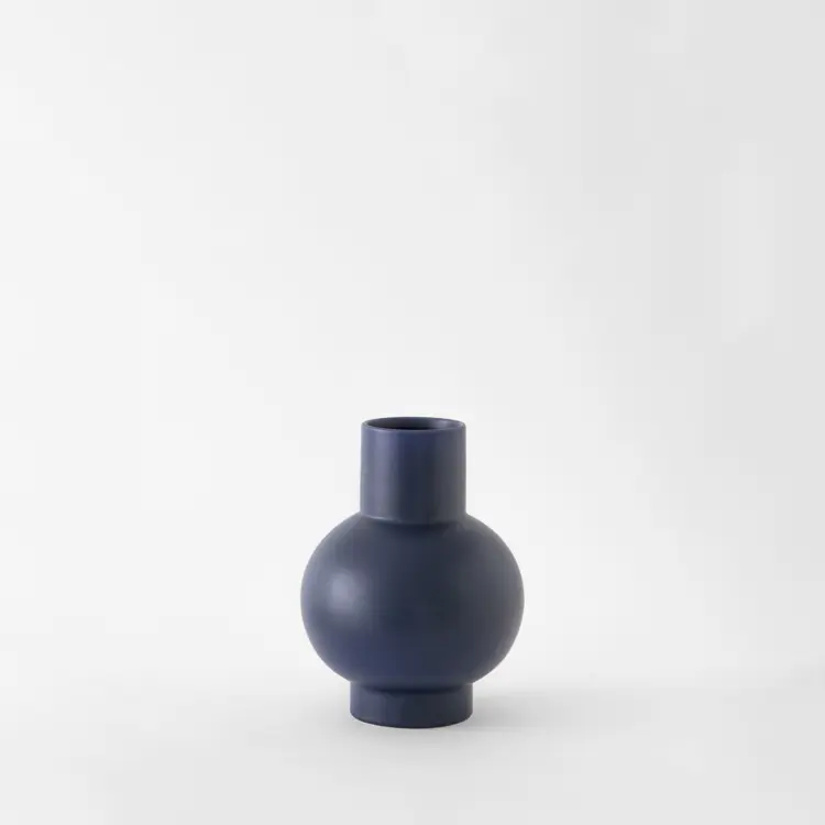 Stroem Vase