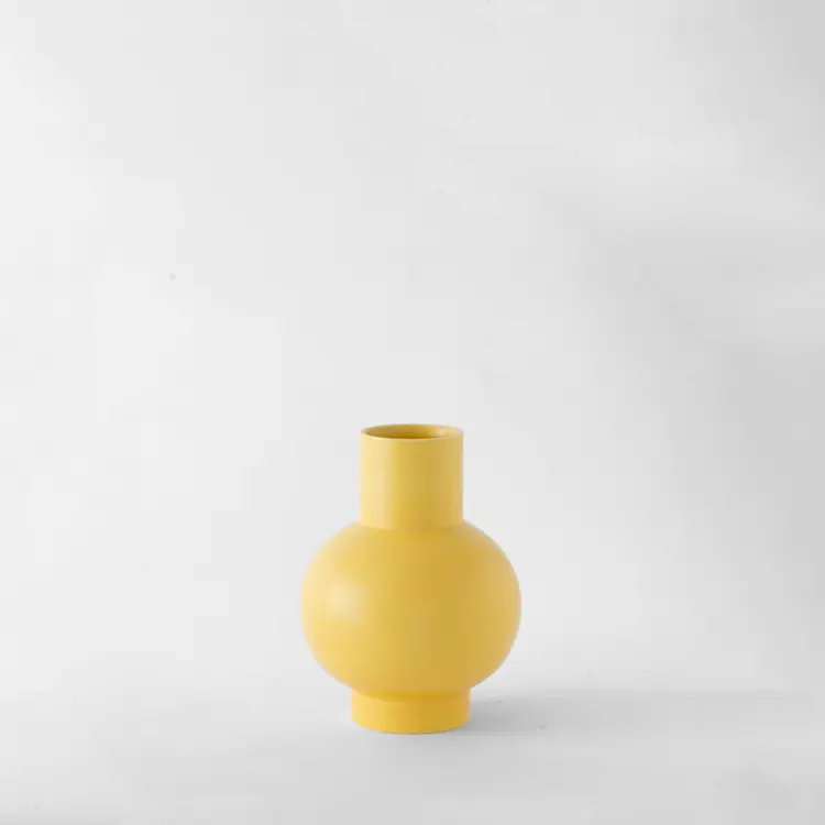 Stroem Vase