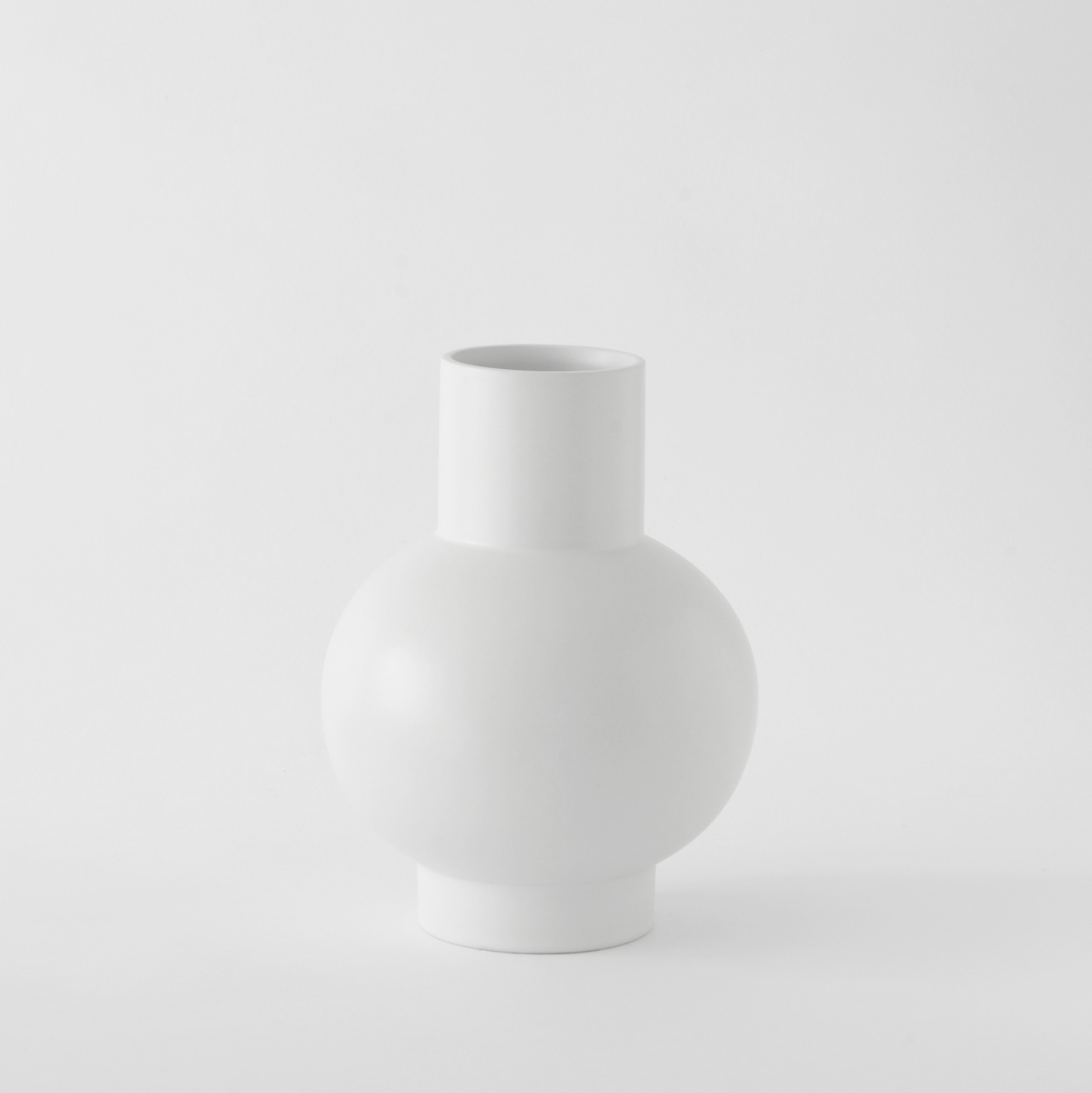 Stroem Vase