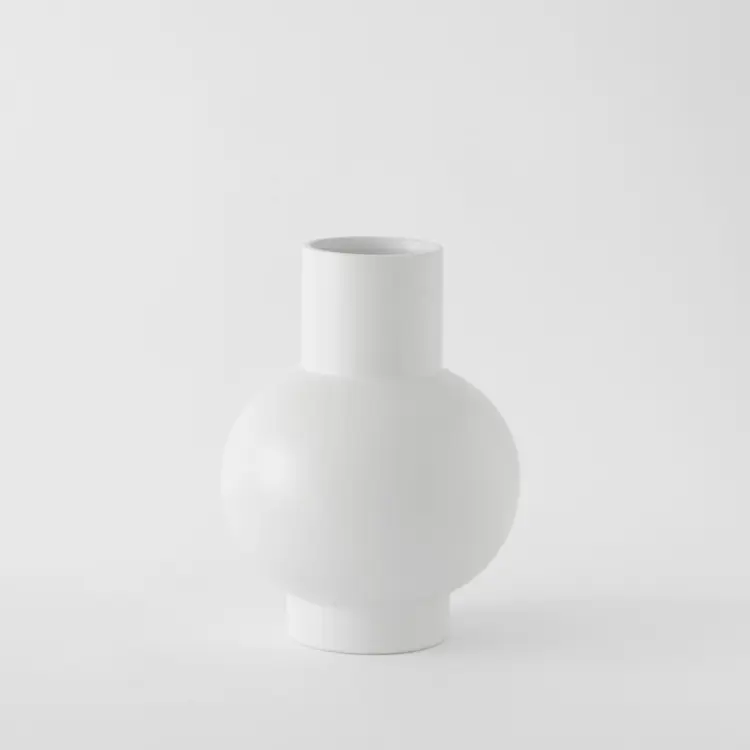 Stroem Vase